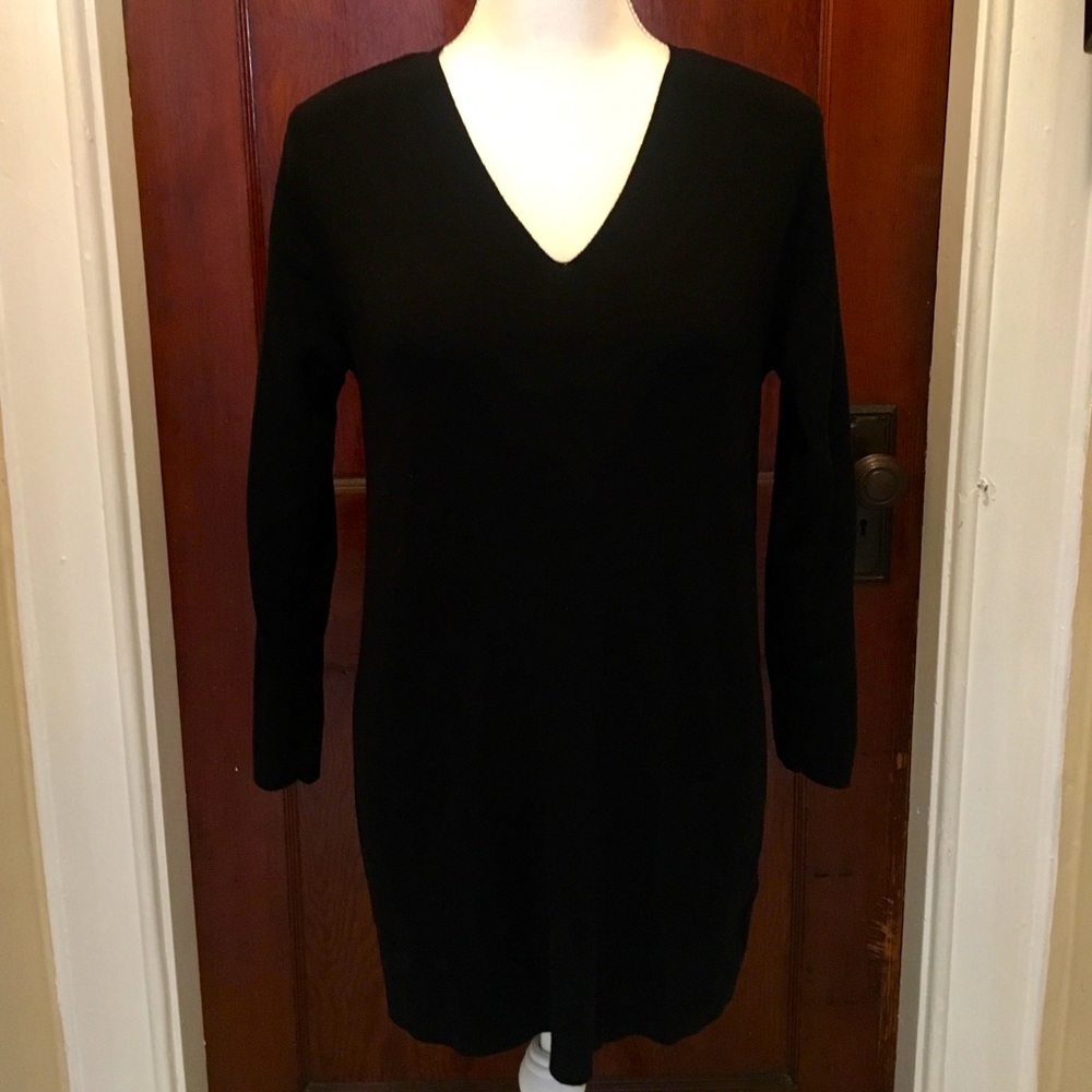 H&M Long V-Neck Sweater